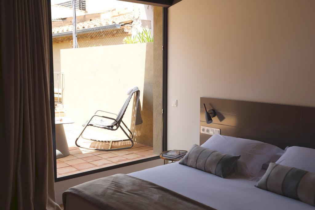 Apartaments Placa Del VI Girona Exterior photo