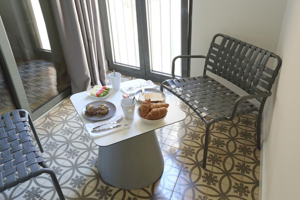 Apartaments Placa Del VI Girona Exterior photo