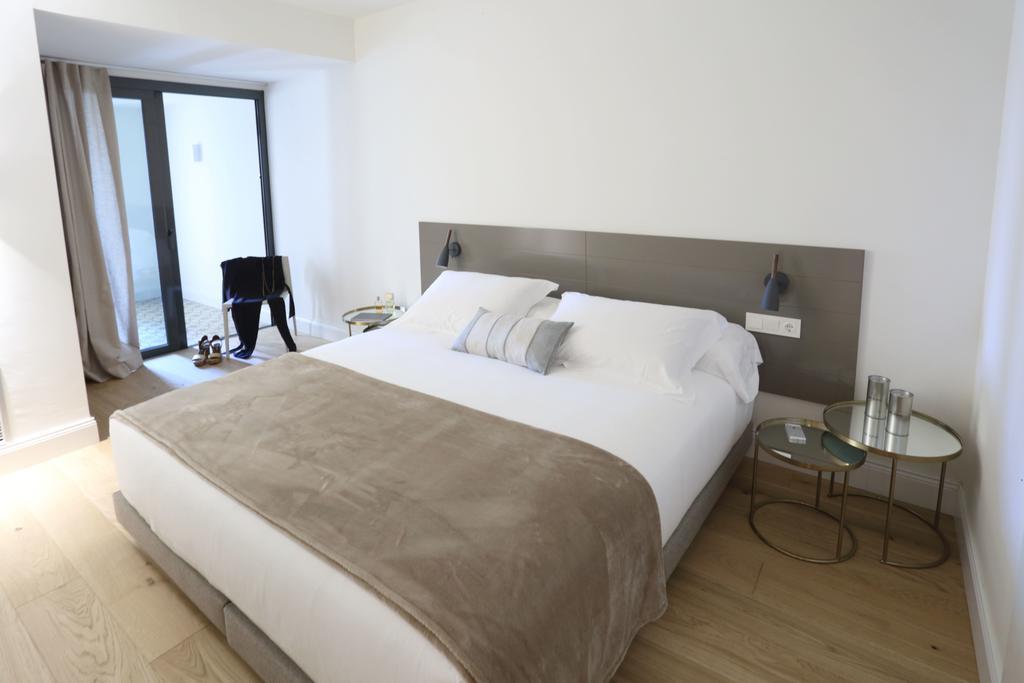 Apartaments Placa Del VI Girona Exterior photo
