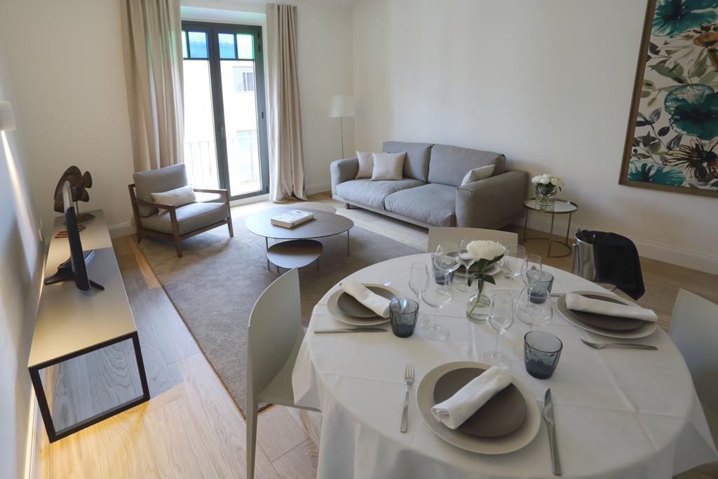 Apartaments Placa Del VI Girona Exterior photo